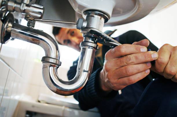 Best Shower Repair Services  in Campbell, FL